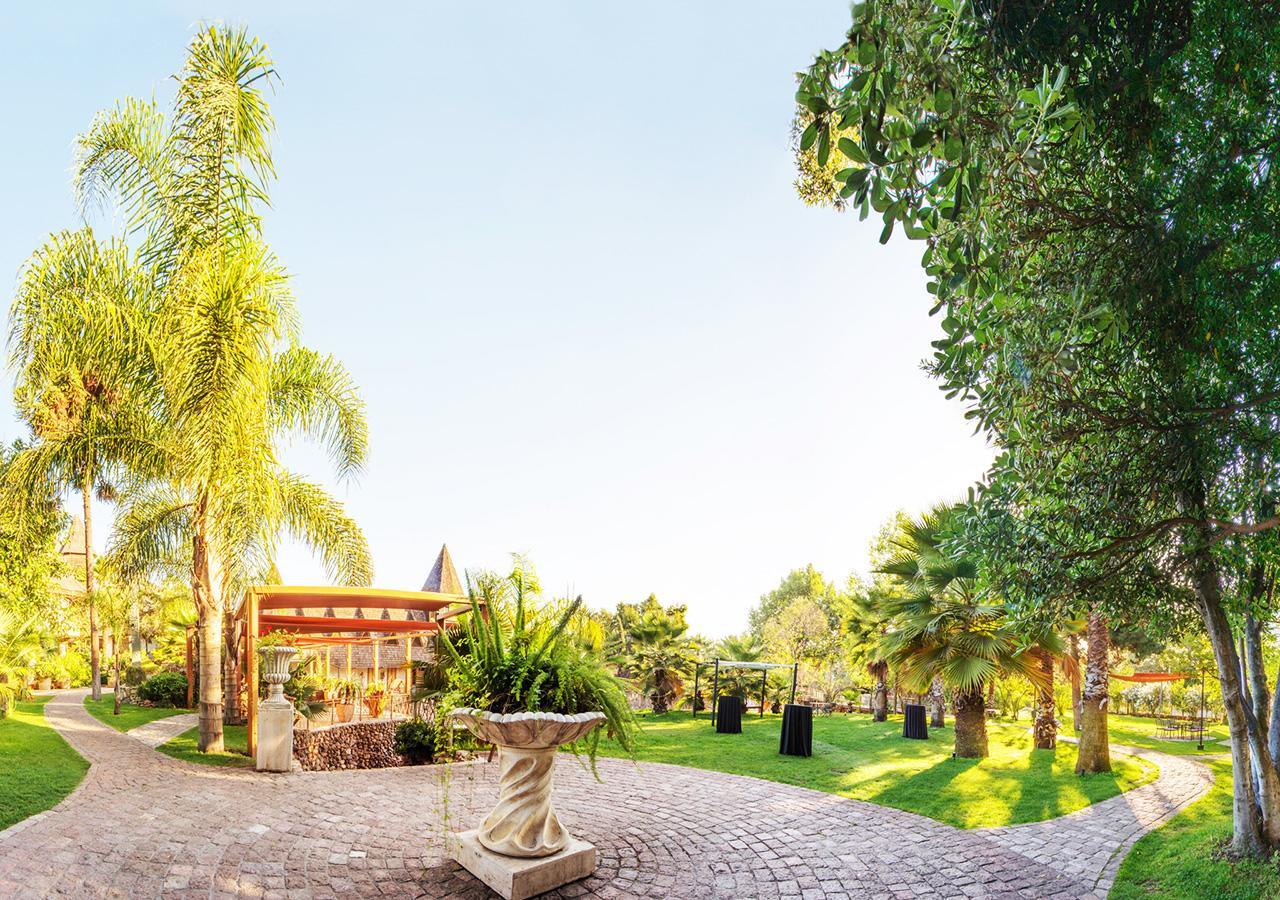 Hotel Y Centro De Eventos Manquehue Las Condes 산티아고 외부 사진