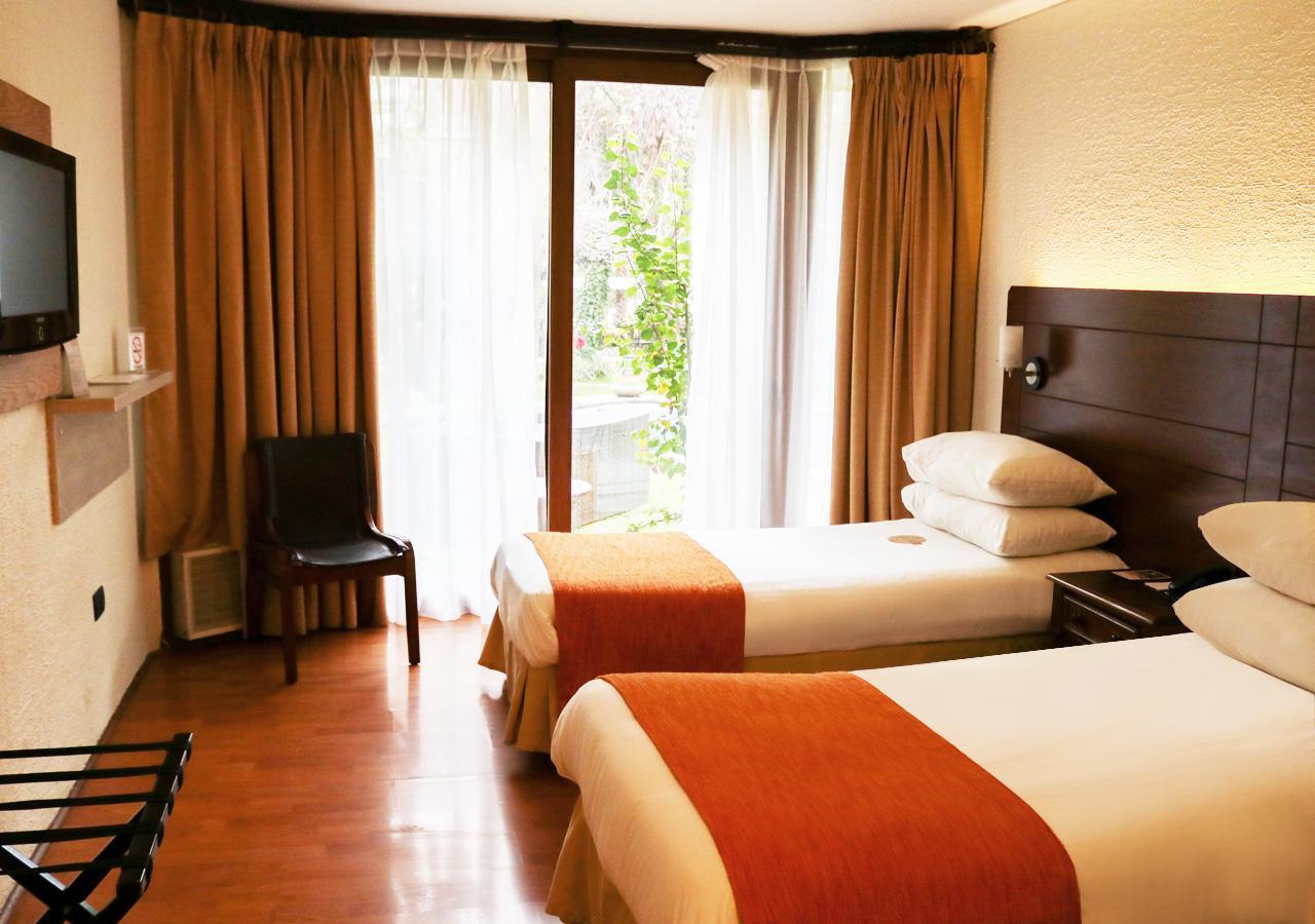 Hotel Y Centro De Eventos Manquehue Las Condes 산티아고 외부 사진