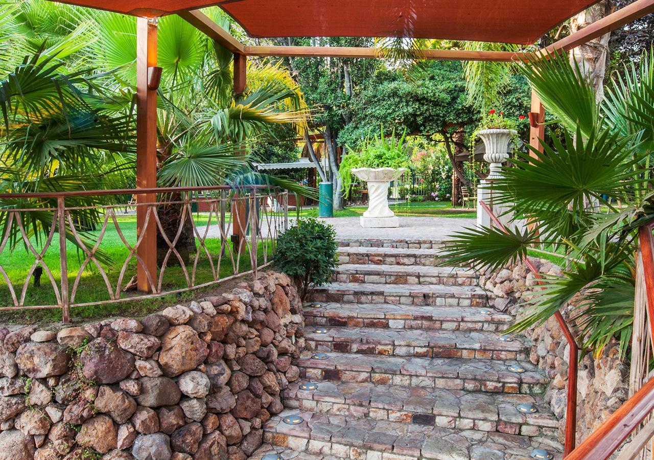 Hotel Y Centro De Eventos Manquehue Las Condes 산티아고 외부 사진