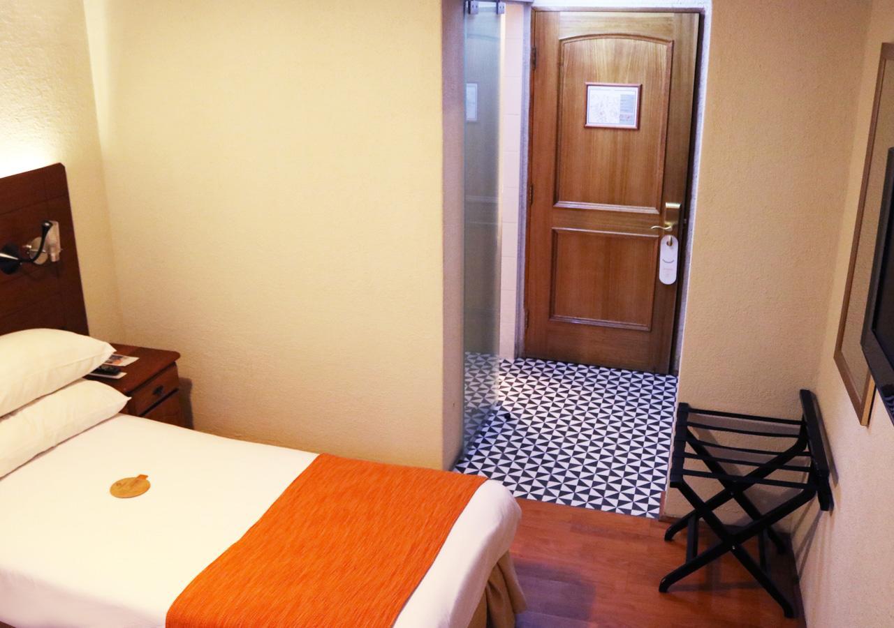 Hotel Y Centro De Eventos Manquehue Las Condes 산티아고 외부 사진